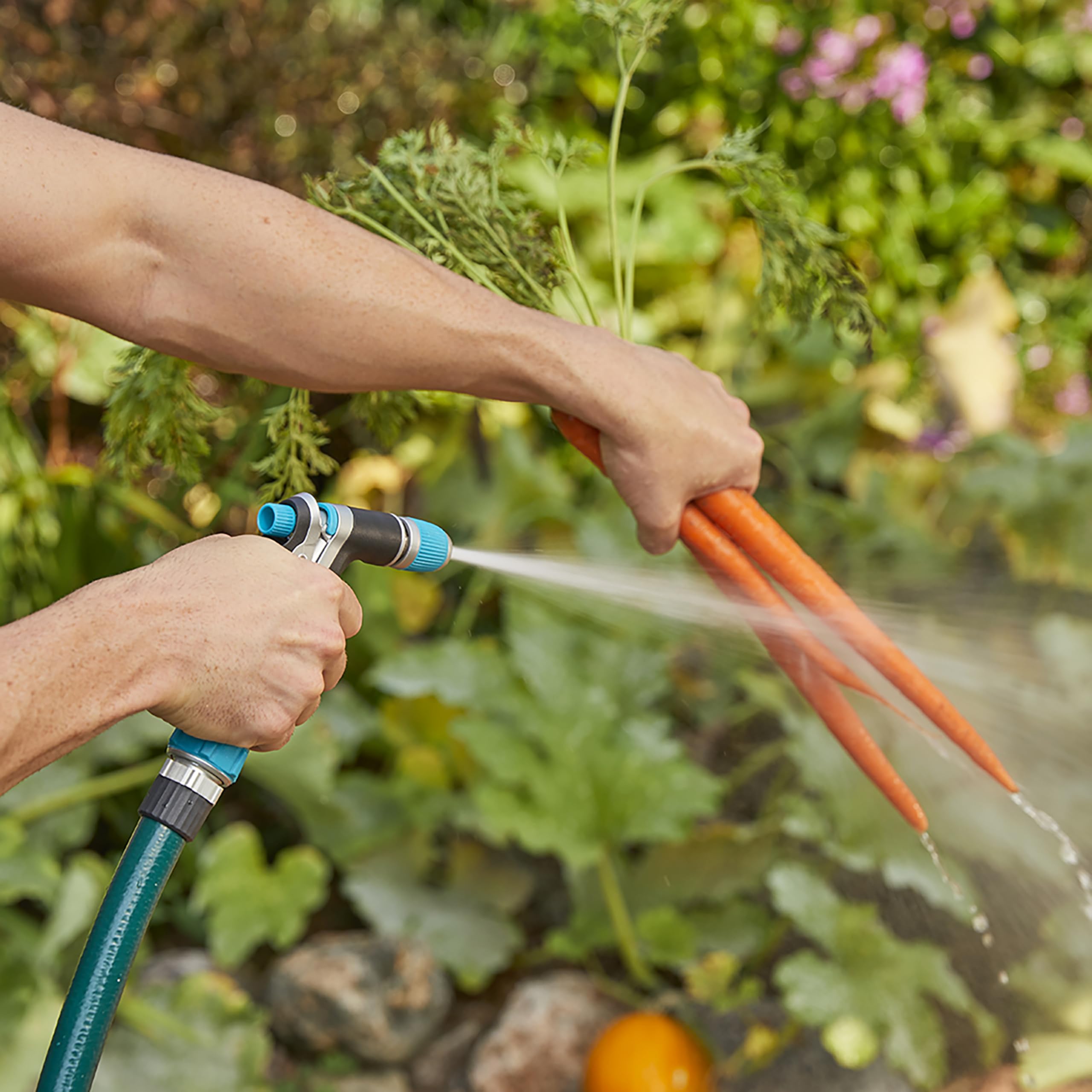 Gilmour 825202-1001 Heavy Duty Rear Control Pre-set Watering Nozzle with Swivel Connect - Image 6