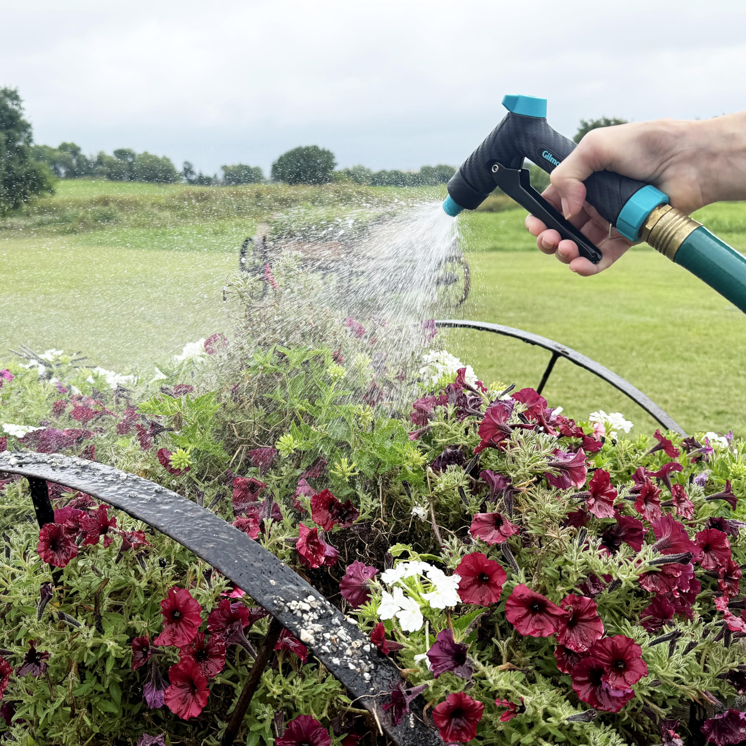 Gilmour Adjustable Front Control Hose Nozzle, Graphite Metal, Swivel Connect, Leak-Free Trigger, Ergonomic Grip, Jet-to-Rinse Spray Head - Image 8