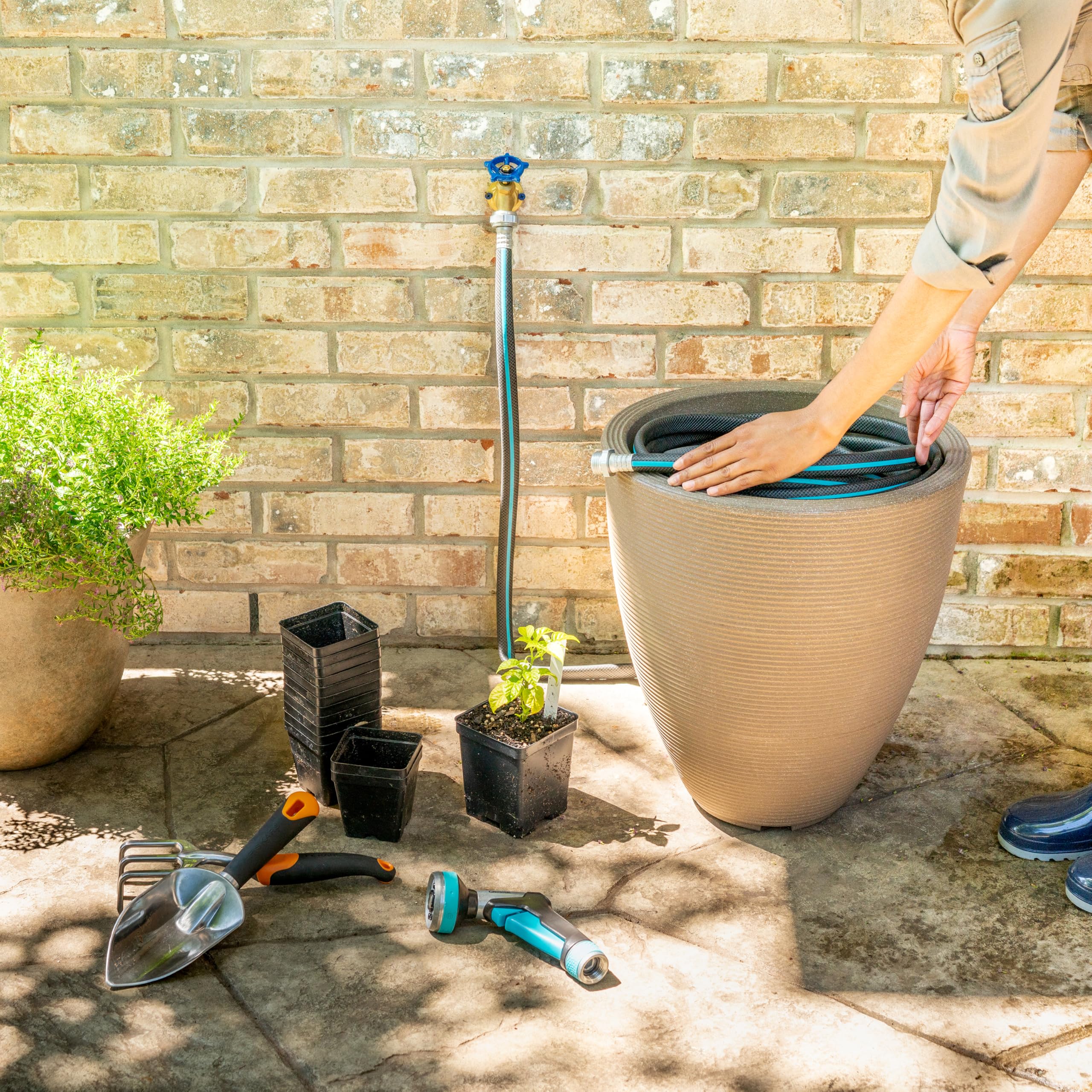 Gilmour AquaArmor Garden Hose, Lightweight, Kink Free, Drinking Water Safe, 1/2" x 25' - Image 10