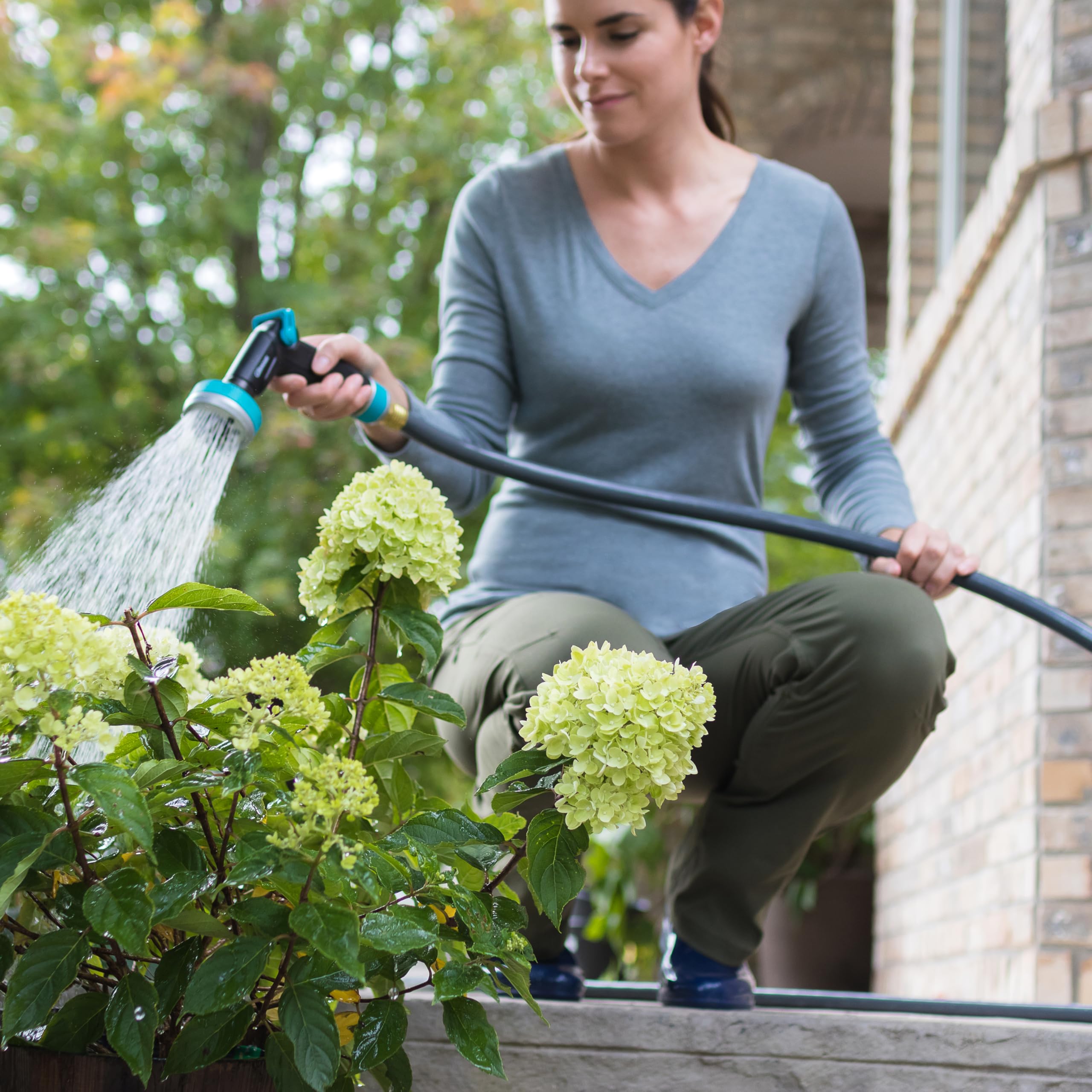 Gilmour Flexogen 5/8 in x 50 ft Garden Hose, Heavy Duty Water Hose, Flexible and Kink Resistant Outdoor Hose, Gray - Image 6